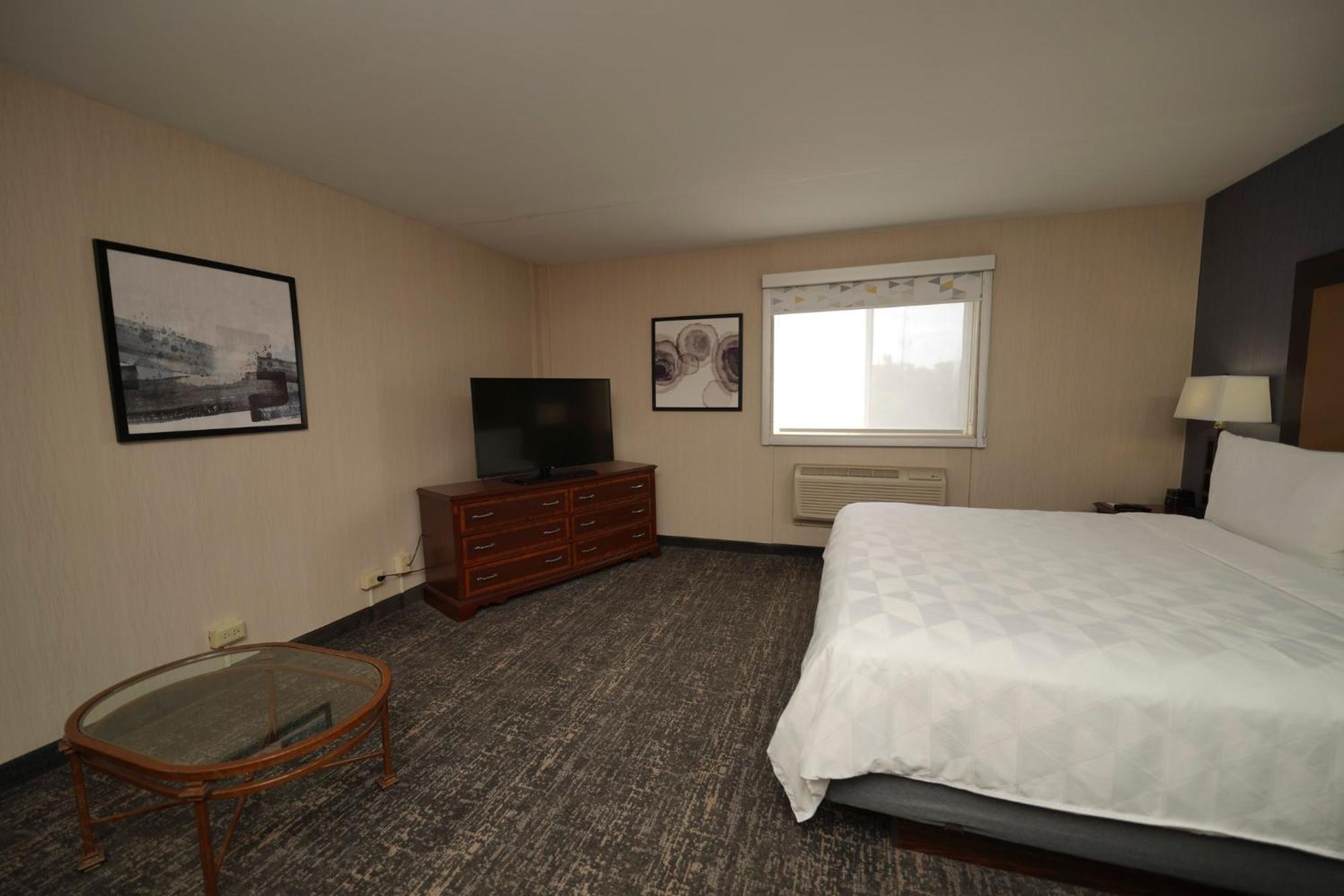 Holiday Inn & Suites Chicago-Carol Stream Wheaton By Ihg Εξωτερικό φωτογραφία