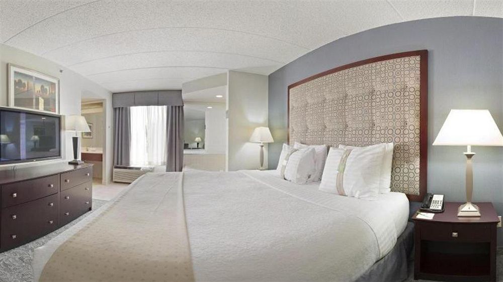 Holiday Inn & Suites Chicago-Carol Stream Wheaton By Ihg Εξωτερικό φωτογραφία