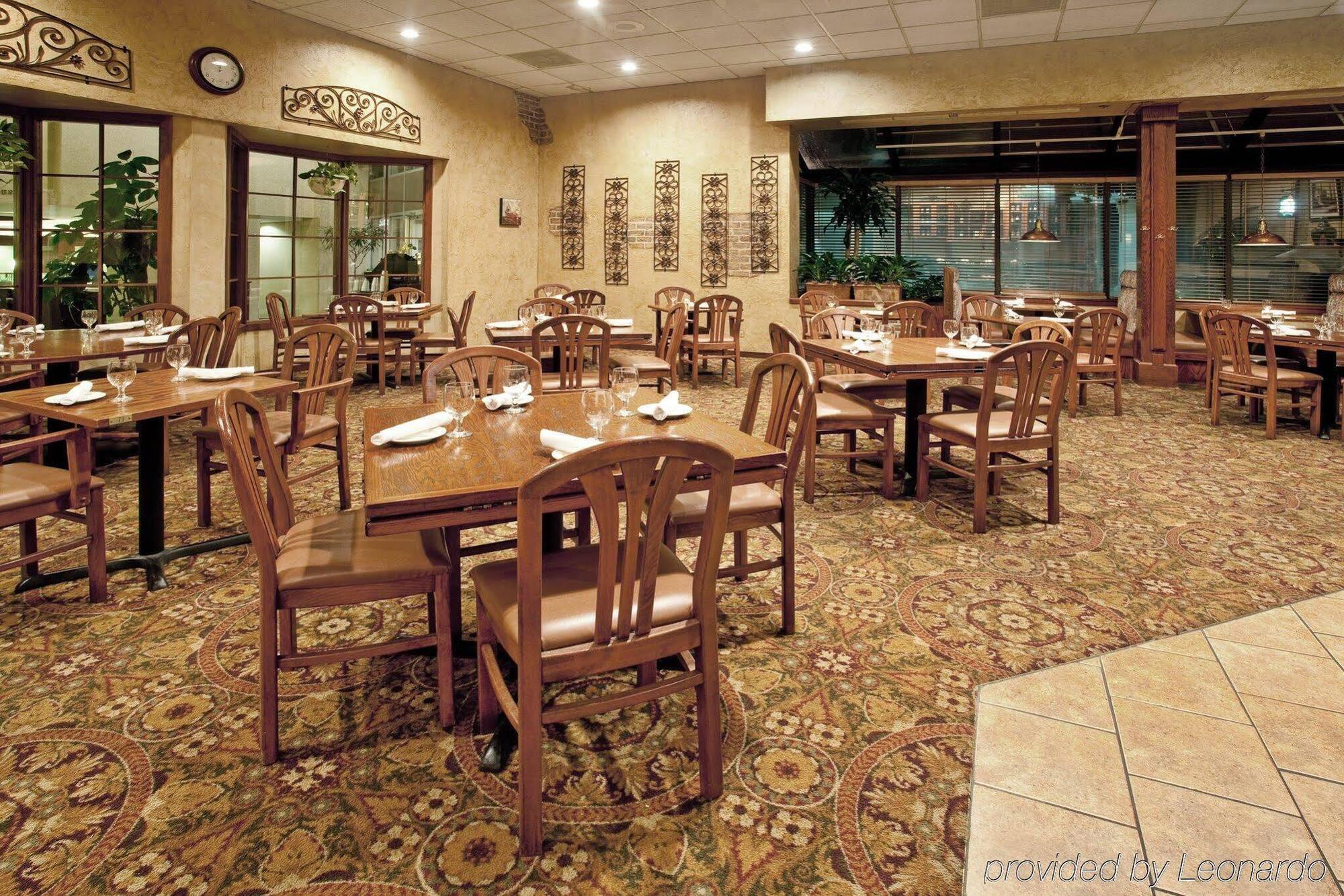 Holiday Inn & Suites Chicago-Carol Stream Wheaton By Ihg Εξωτερικό φωτογραφία